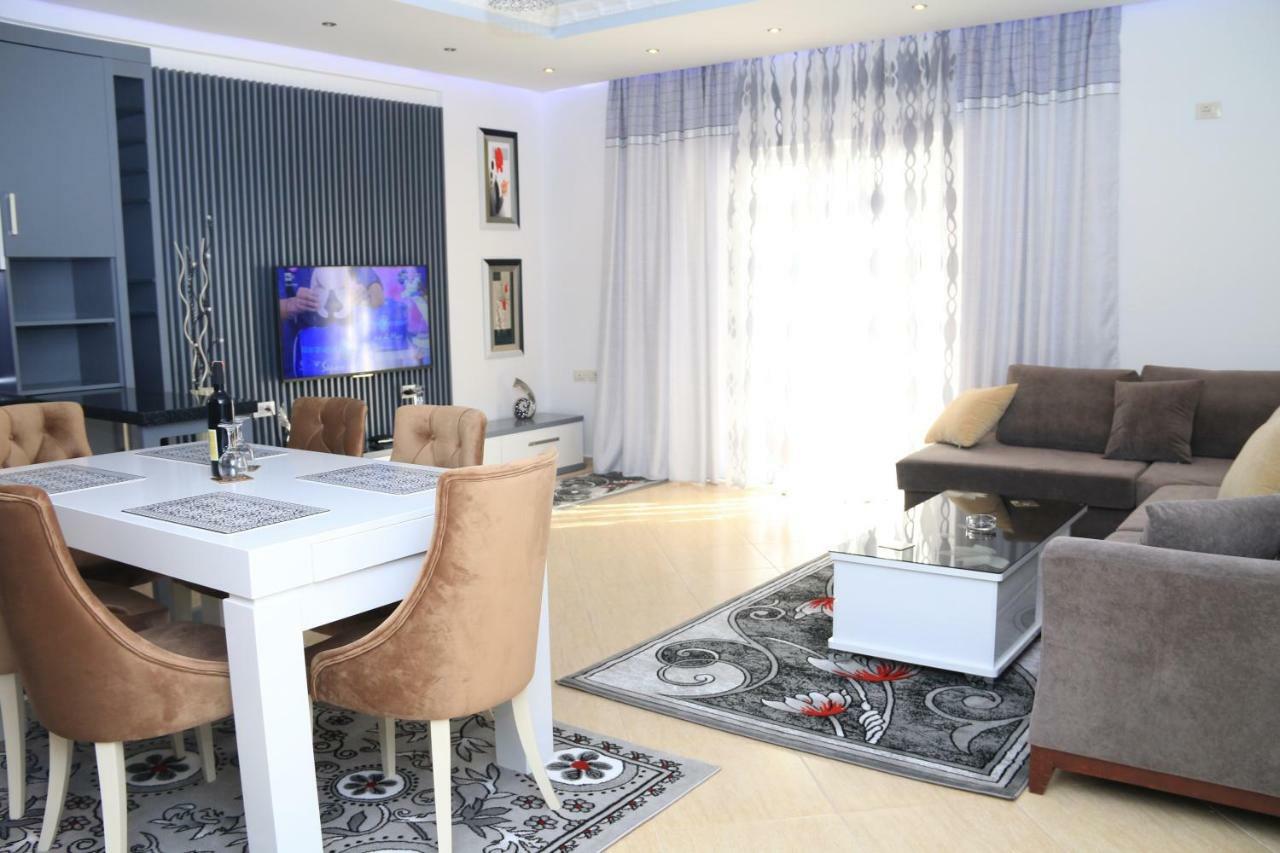 סרנדה Apartment Panorama מראה חיצוני תמונה