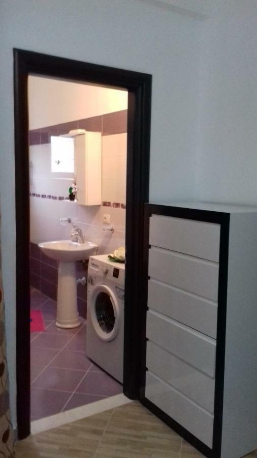 סרנדה Apartment Panorama מראה חיצוני תמונה